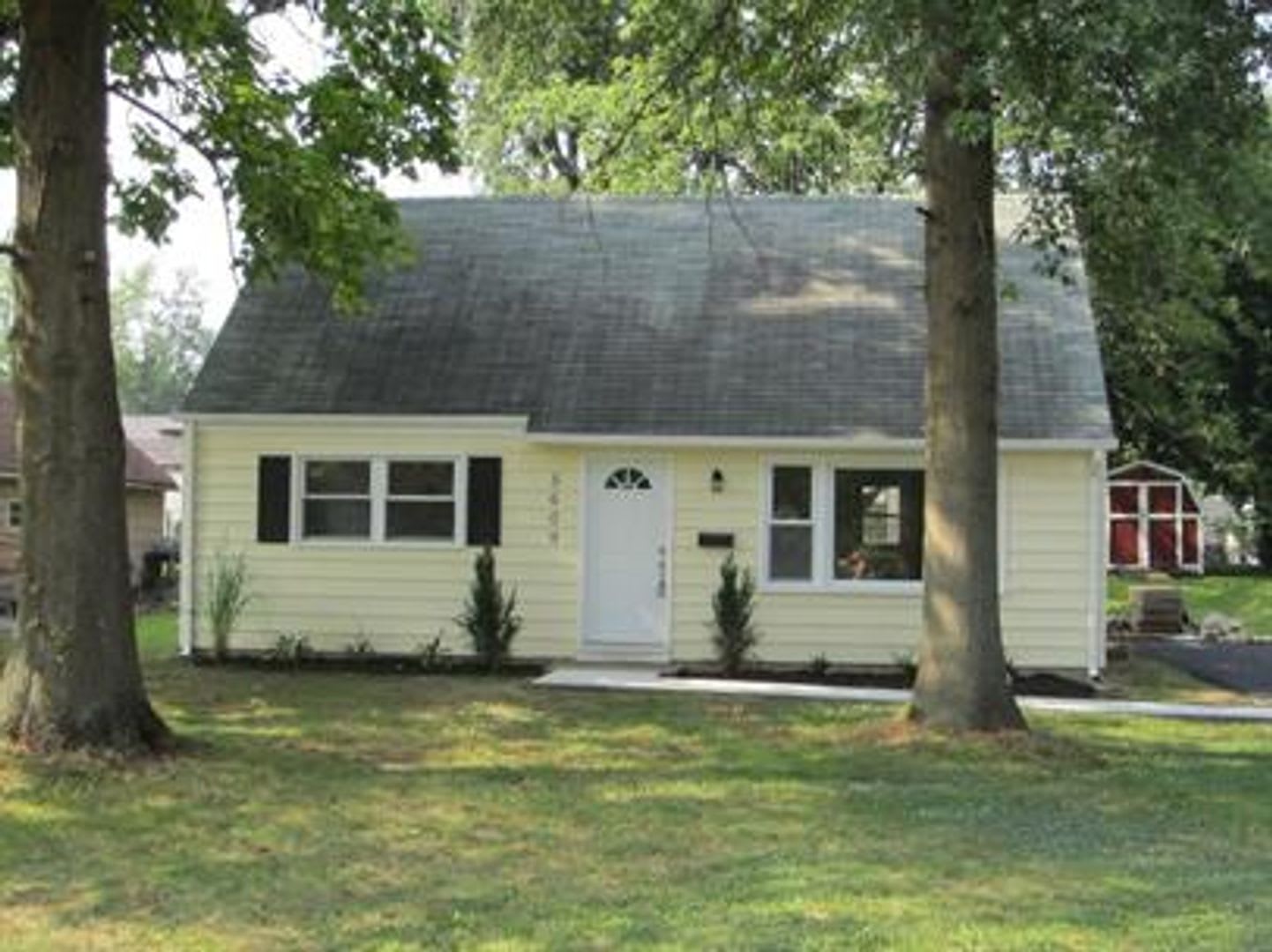 4Br 1 Ba Home In Shively With Updates New Kitchen And More 5609 Goldenrod Louisville Ky 40272 – photo 1