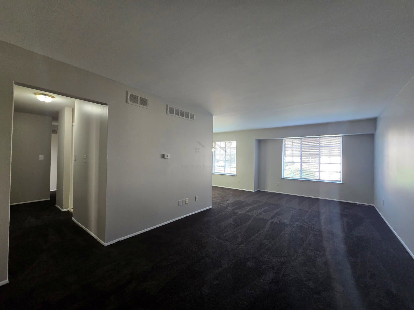 30276 Southfield Road – photo 3