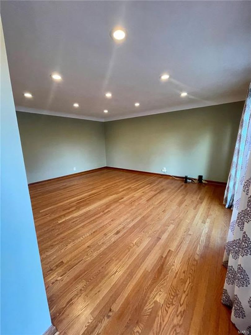 8501 GRANTSHIRE LANE – photo 3