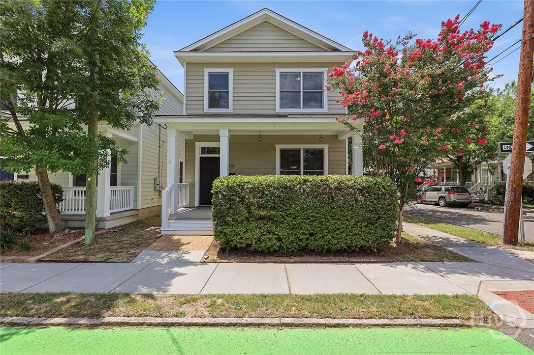 1701 Lincoln Street – photo 1