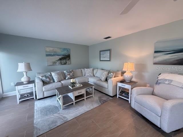 143 Whispering Sands Drive – photo 5