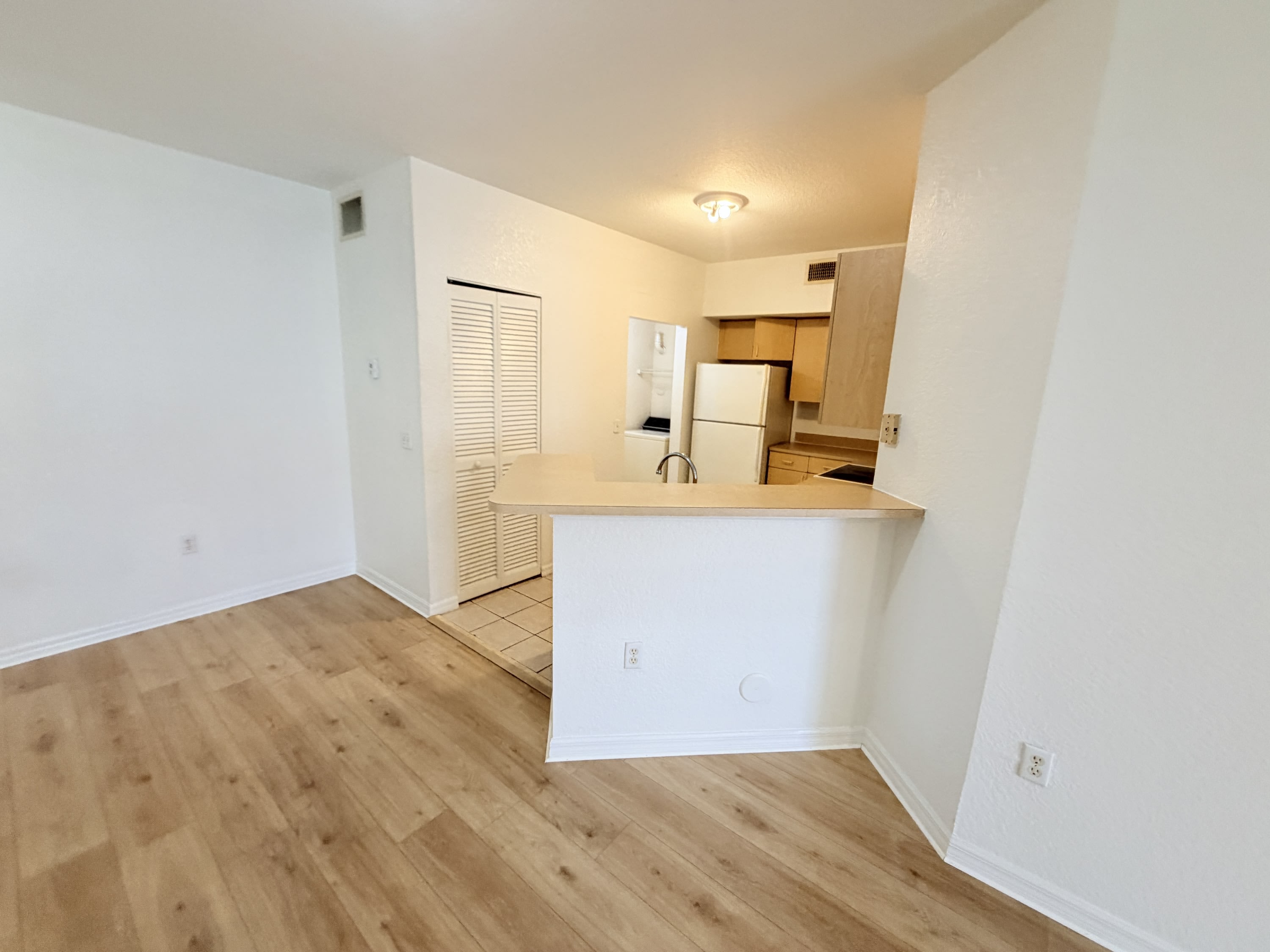 1302 Belmont Lane, #1302 – photo 4