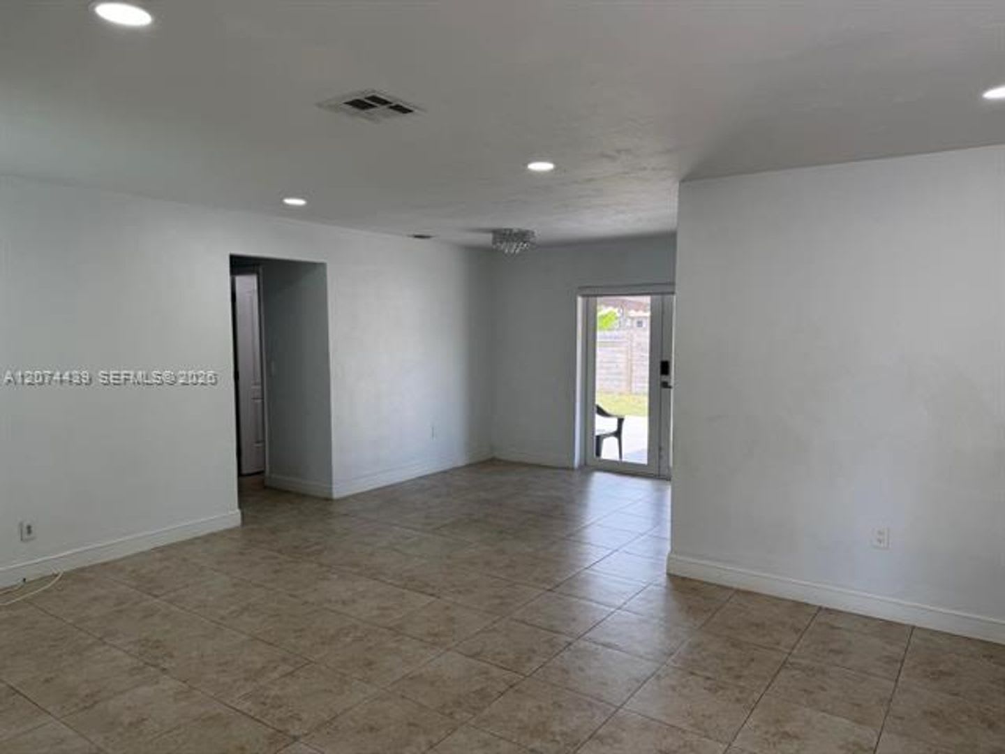 1000 NW 76th Ter # 1000, Pembroke Pines, FL 33024 – photo 3