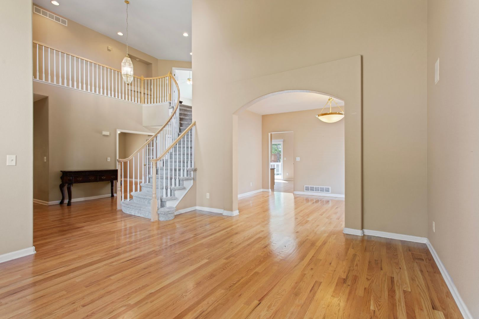 Executive Rock Creek Home 5Bd 4 5Ba Close To Trails And So Much More 750 Per Month Off Advertised Rent Price – photo 5