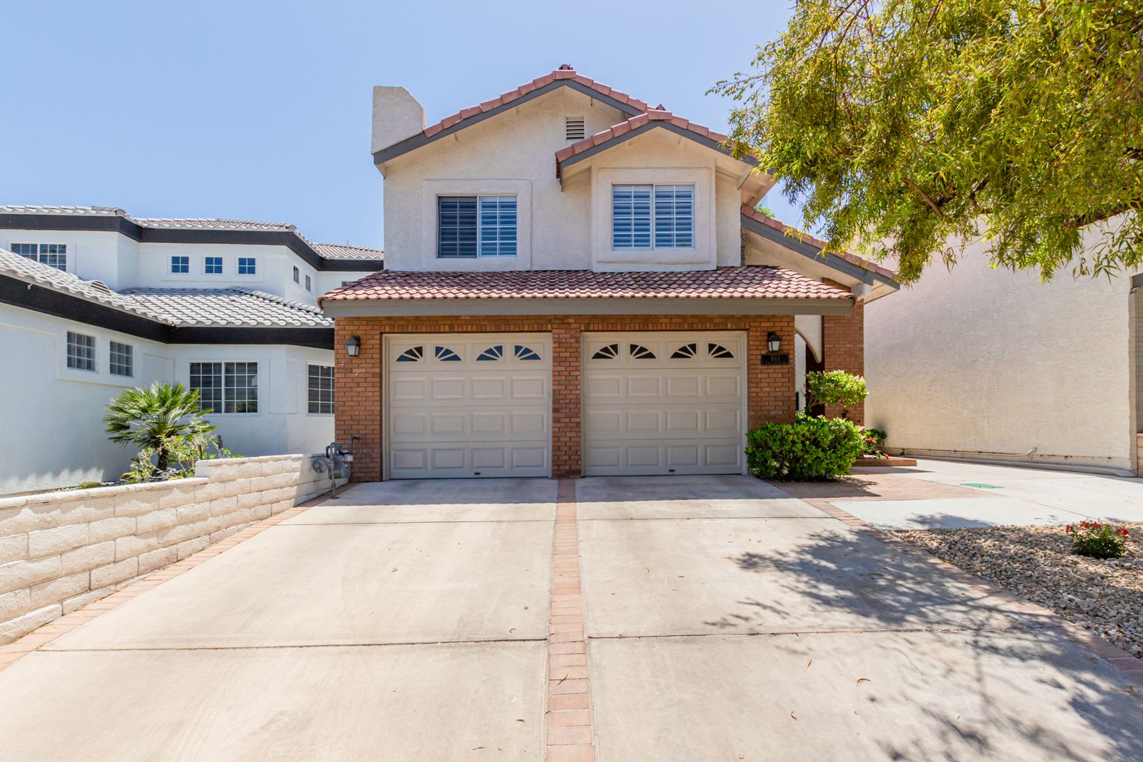 Guard Gated Las Vegas Country Club Recently Upgradedt 0 – photo 2