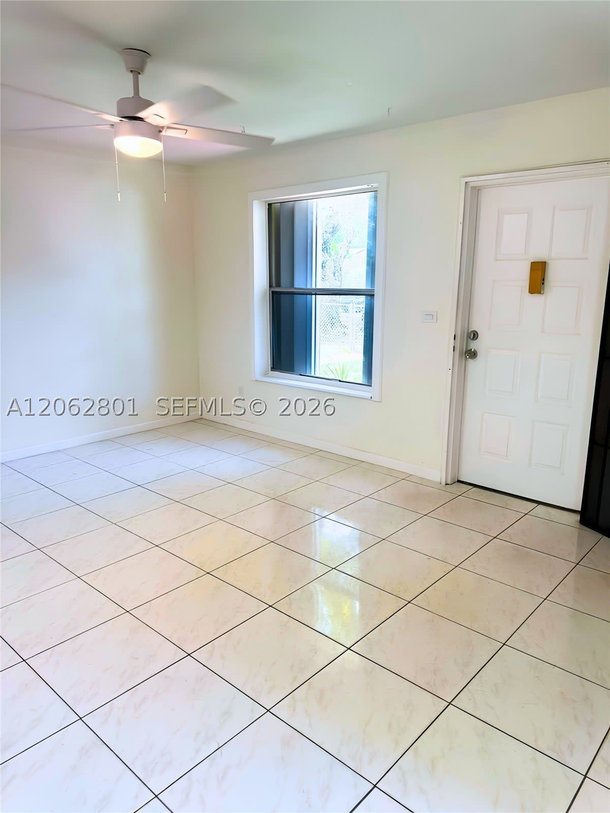 672 NE 130th St – photo 2