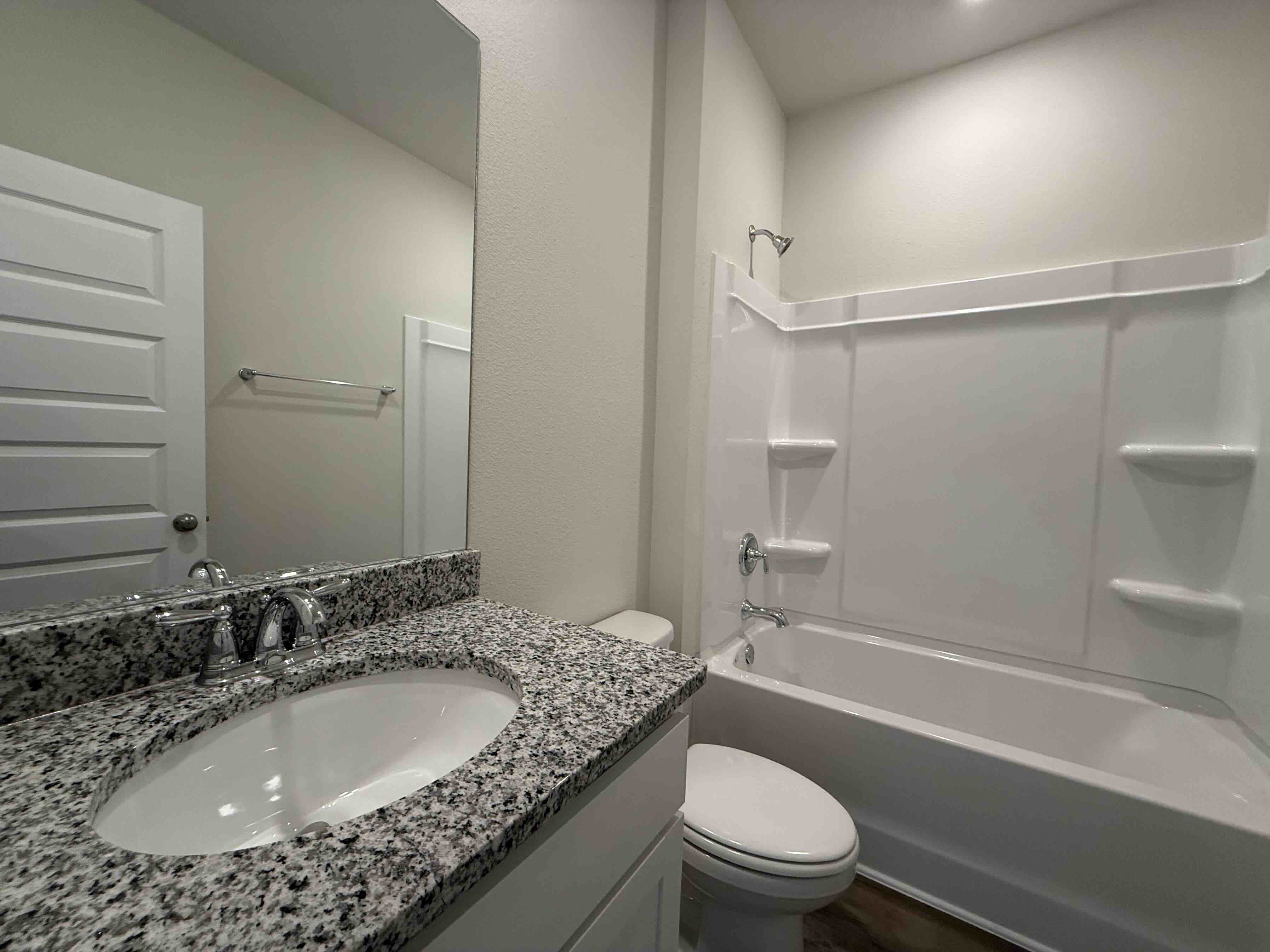19130 Treehill Ln – photo 5