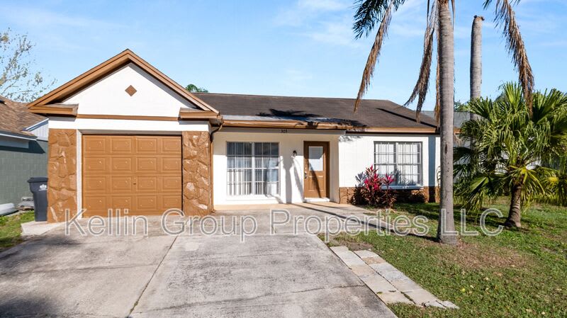 303 Regal Park Dr – photo 1