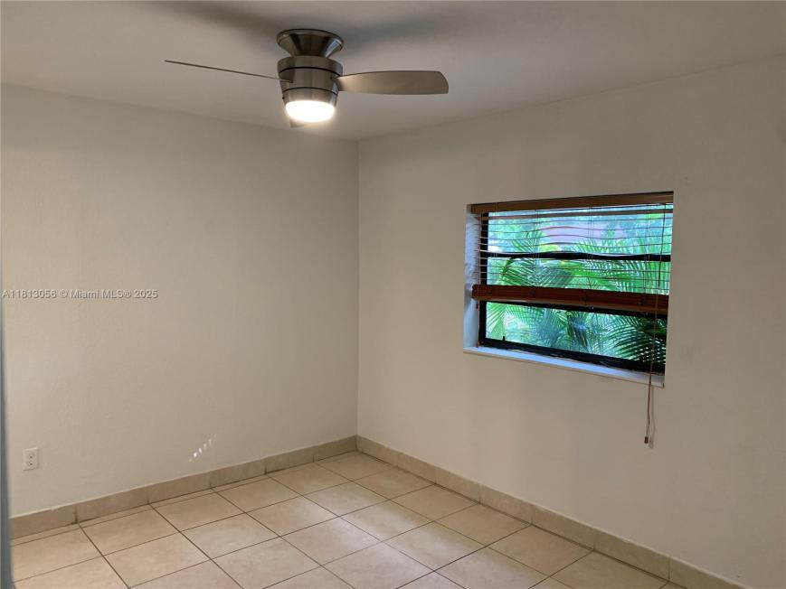2481 NW 178th Ter – photo 2