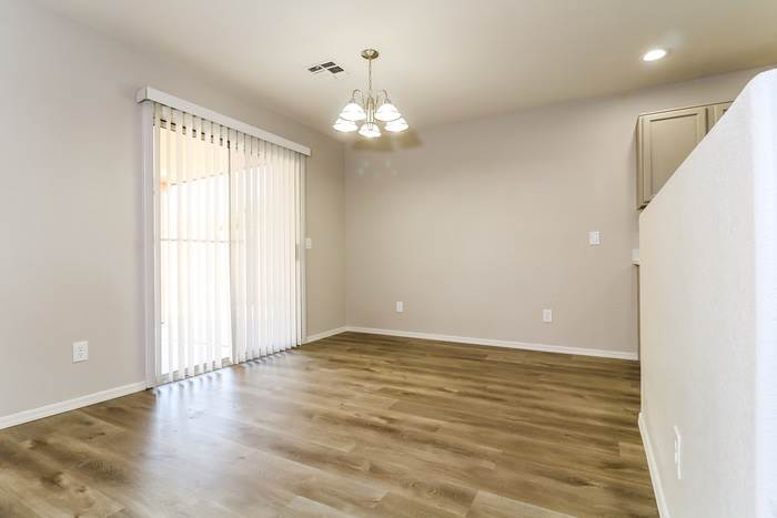 2436 South 71st Drive – photo 4