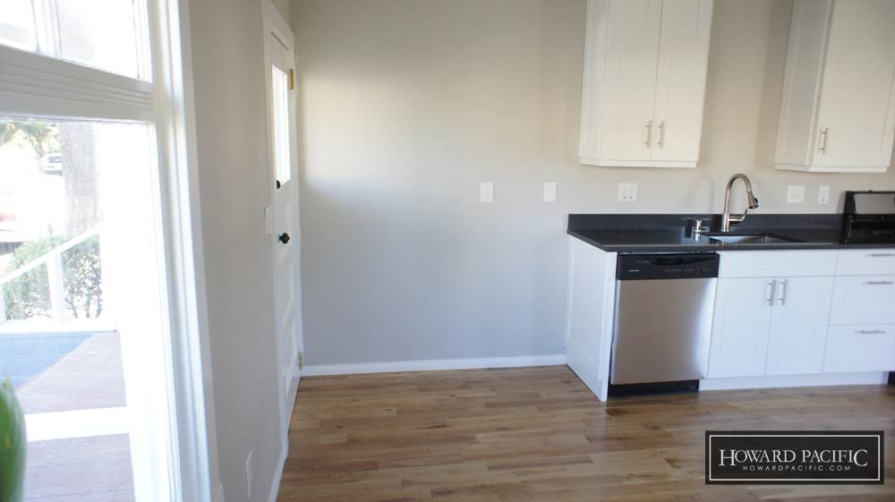 946 E 5Th Street – photo 2