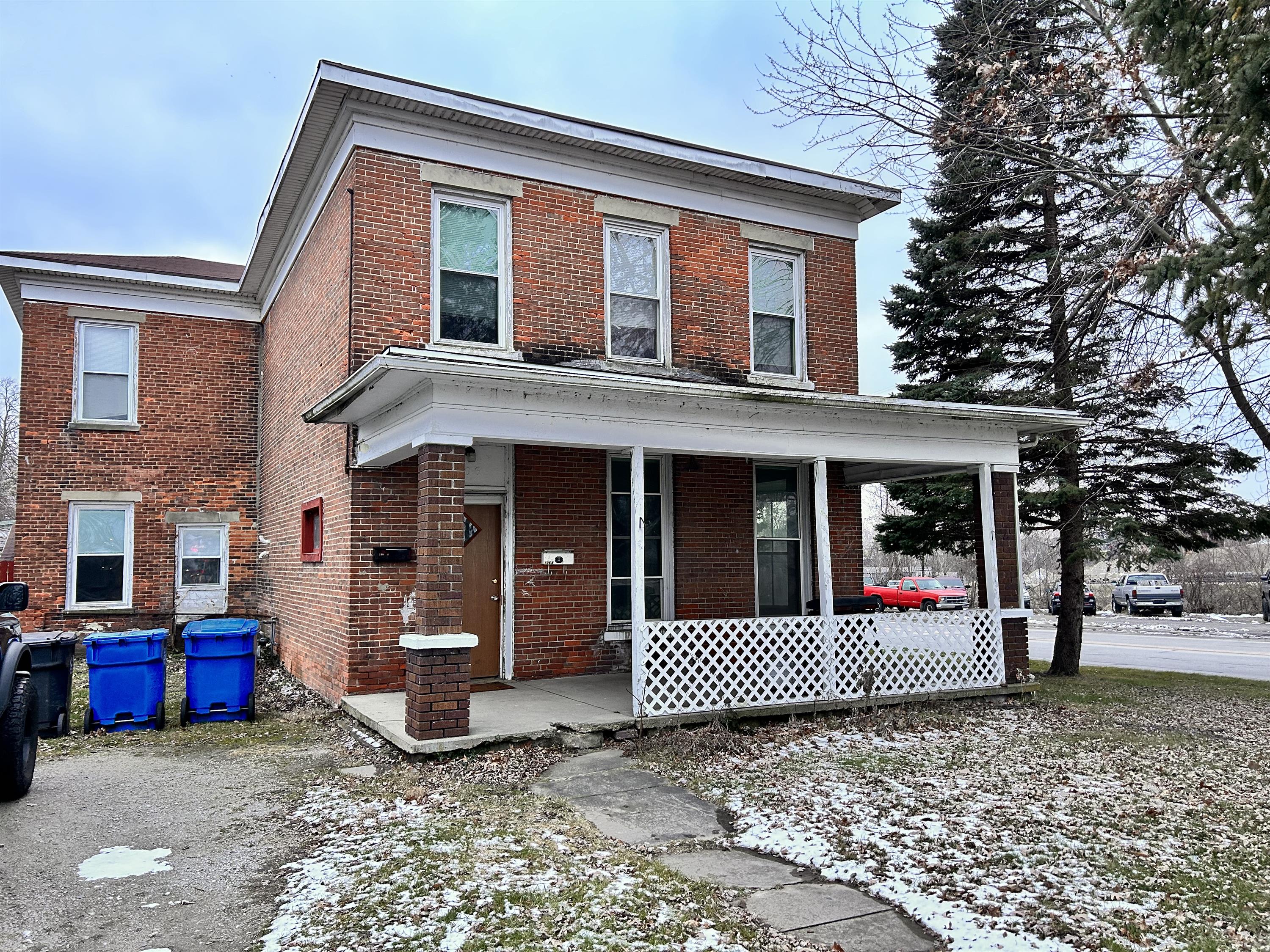 106 Swihart St 1 – photo 1