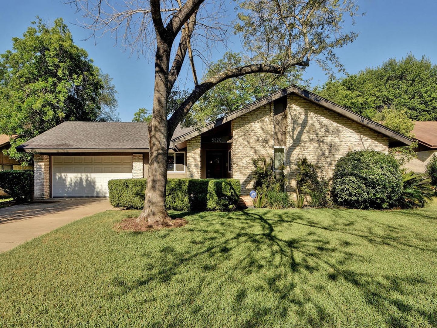 5320 Presidio Rd, Austin, Texas 78745 – photo 1