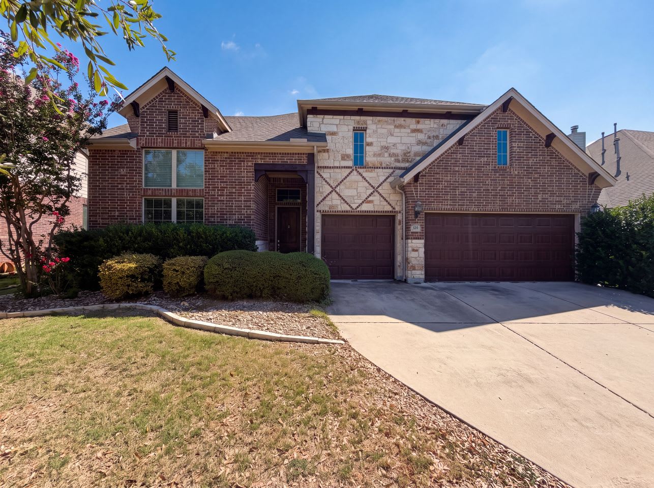 123 Bluehaw Dr – photo 1