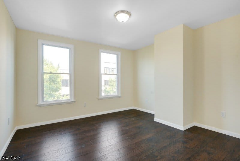 83-85-87 Summit Ave – photo 4
