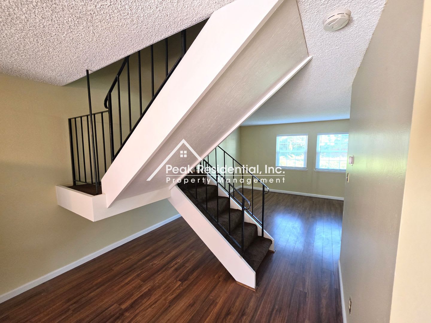 Very Nice 3bd/1.5ba Citrus Heights Townhouse! – photo 4