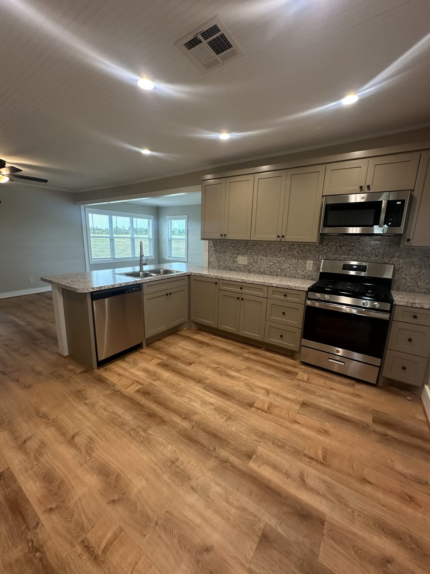 12201 Emshoff Road – photo 4