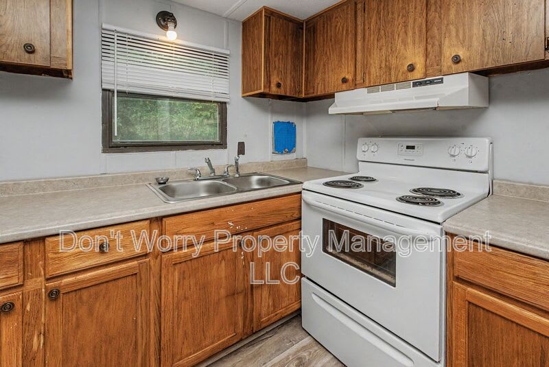 967 Frye Road – photo 3