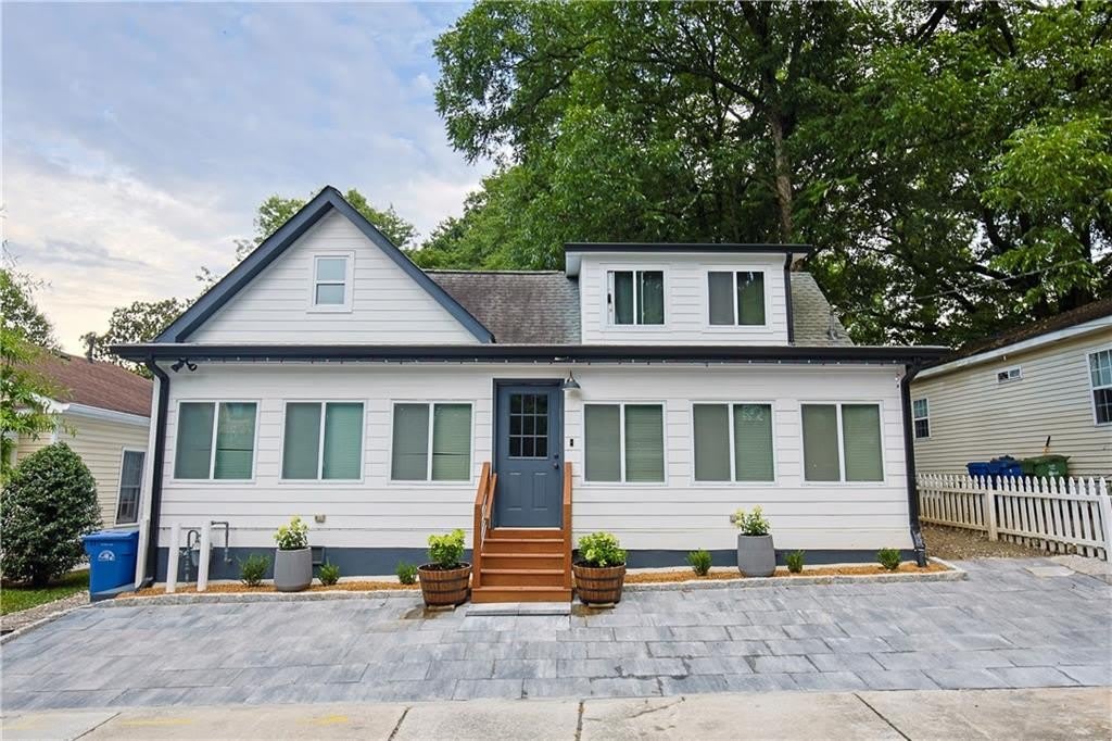 1170 Niles Avenue Nw – photo 1