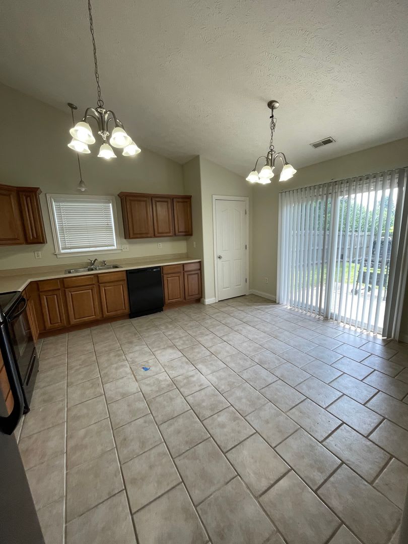 Three Bedroom Single Family Home West Lafayette – photo 3