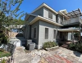 221 Commerce Street – photo 3