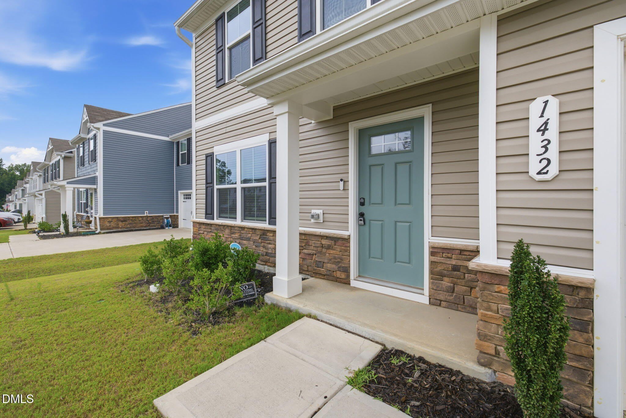 1432 Burgundy Bluff Lane – photo 3
