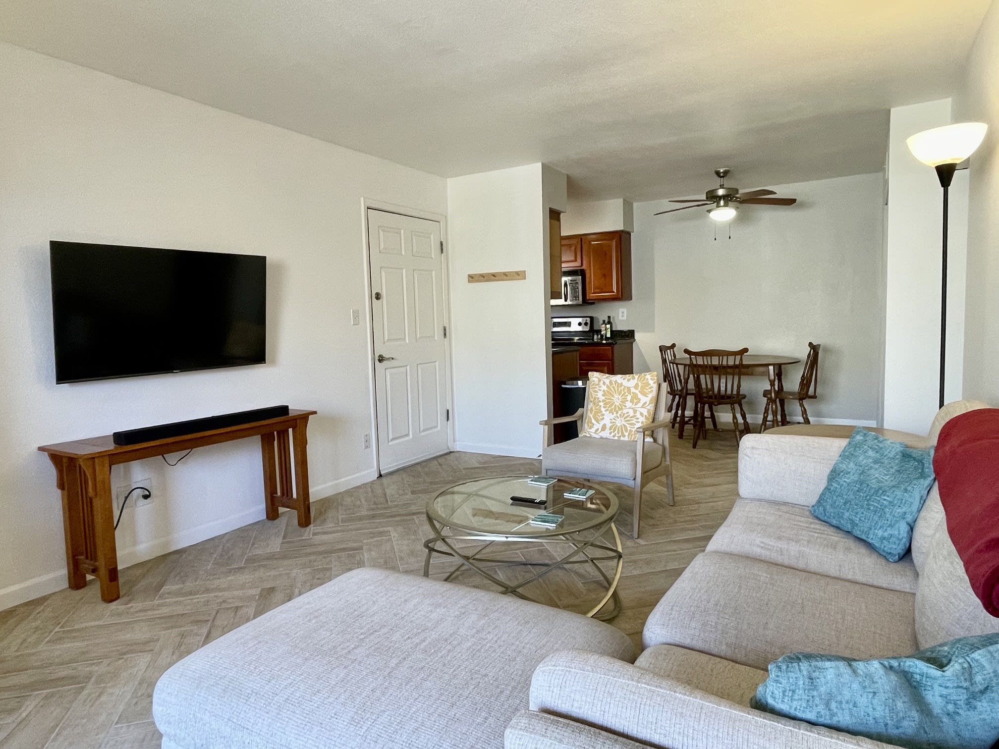 5877 North Granite Reef Road – photo 3