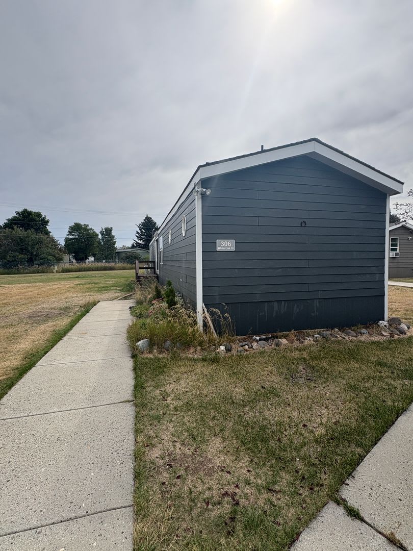 3 br 2 bath manufactured centrally located – photo 1