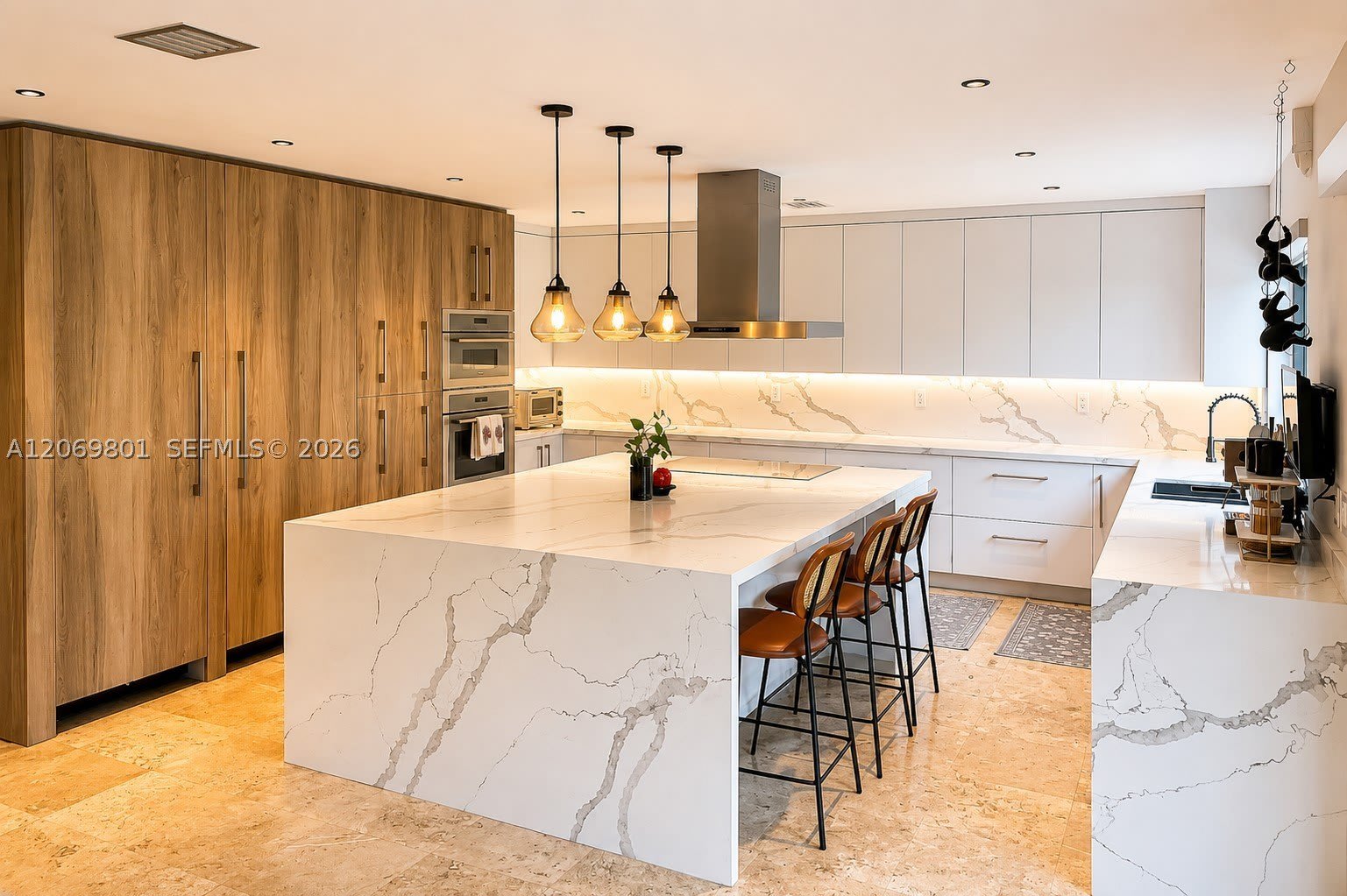 3538 SW 1 AVE – photo 1