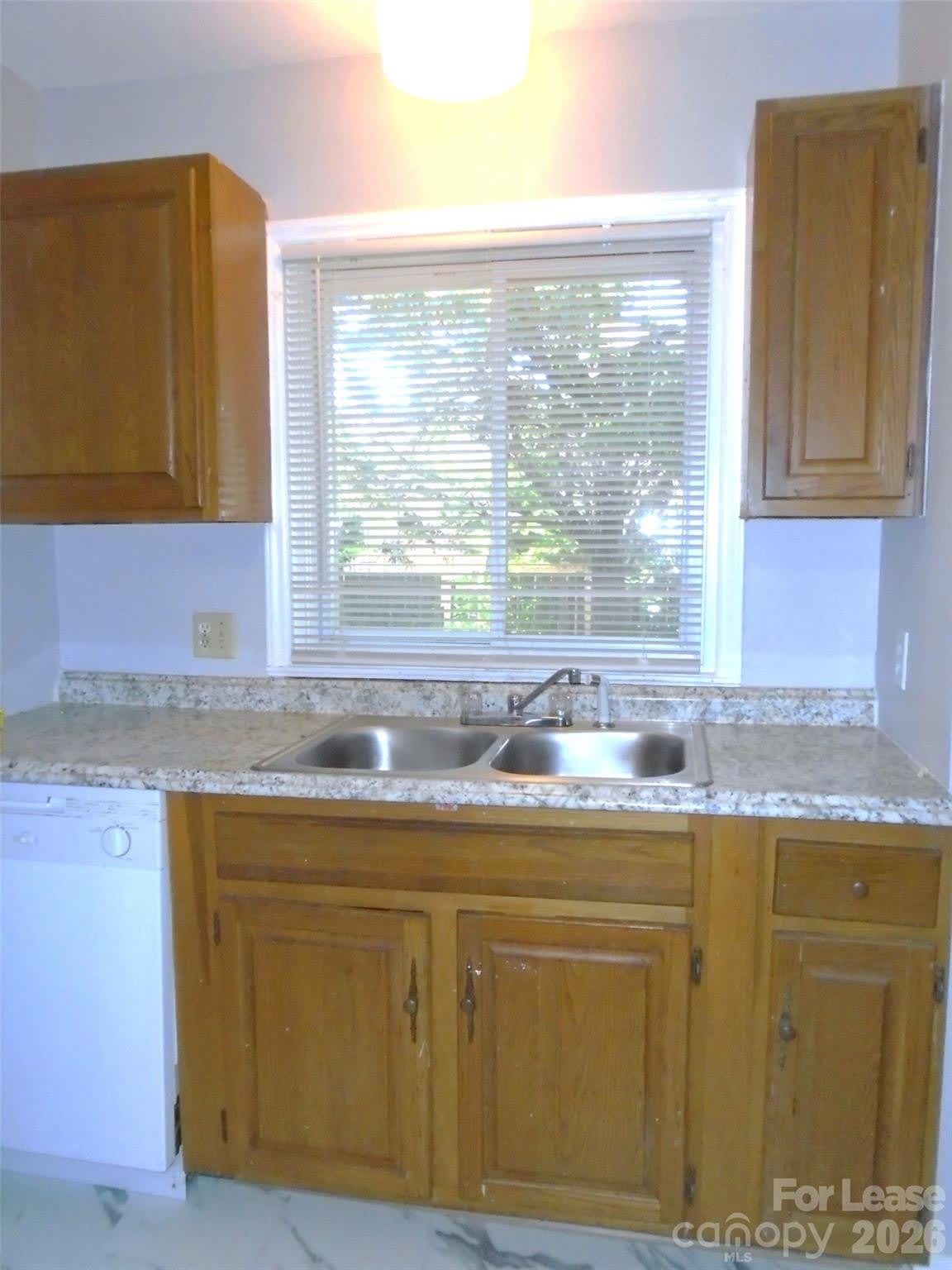 4024 Rosehaven Drive – photo 5