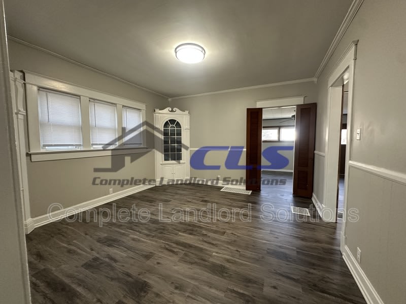 2206 N 11th – photo 4