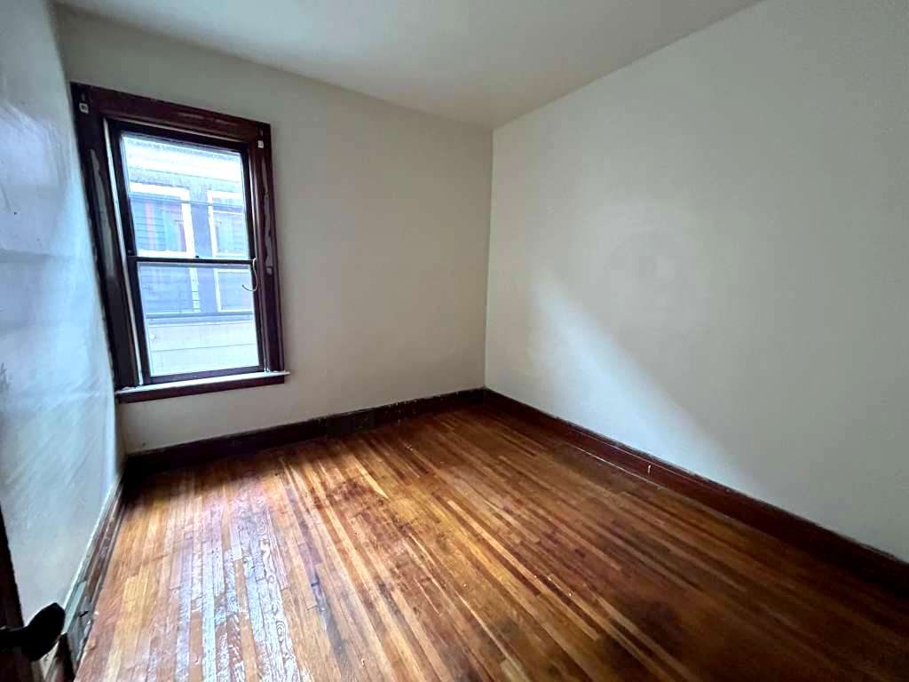 408 Winslow Ave – photo 2