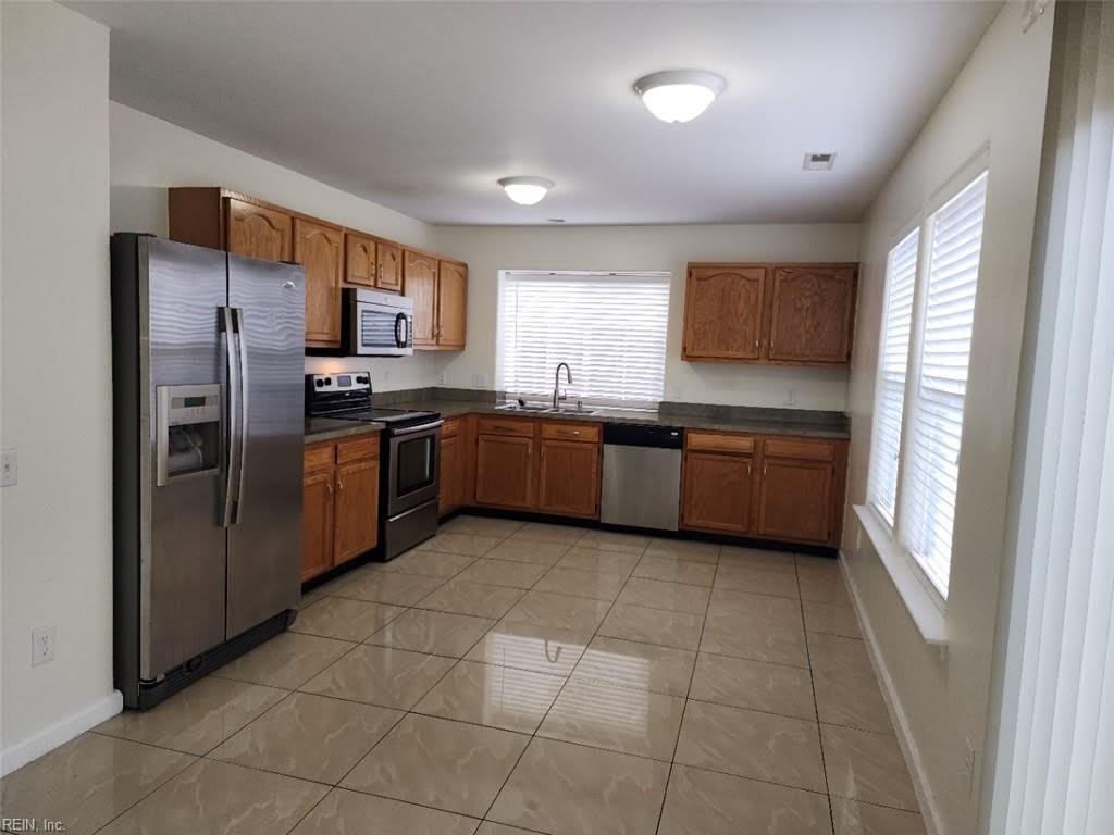 153 Graystone Trace – photo 3