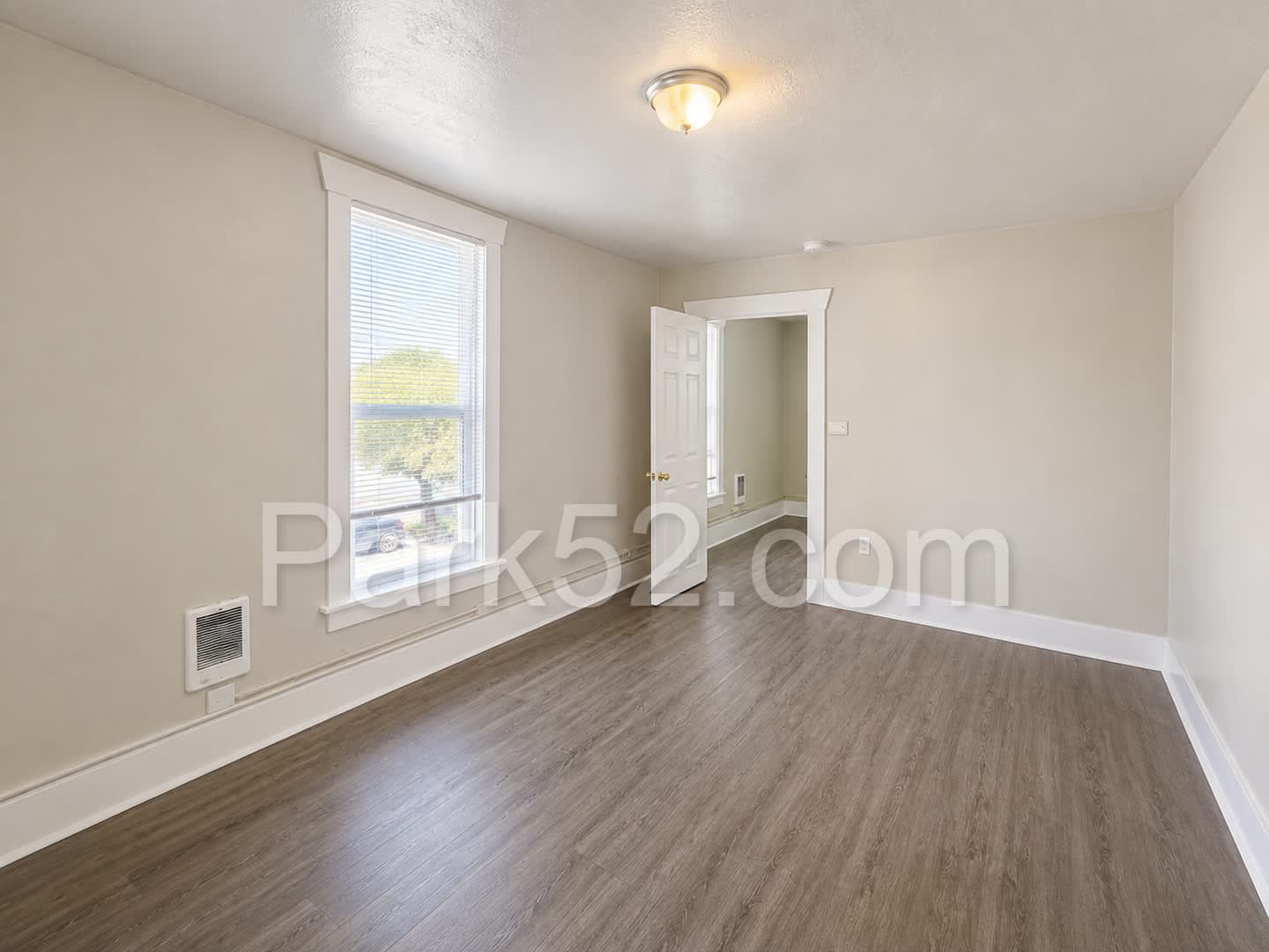 2Nd Floor Indoor Cat Friendly Tacoma Area 1 Bedroom Apartment – photo 3