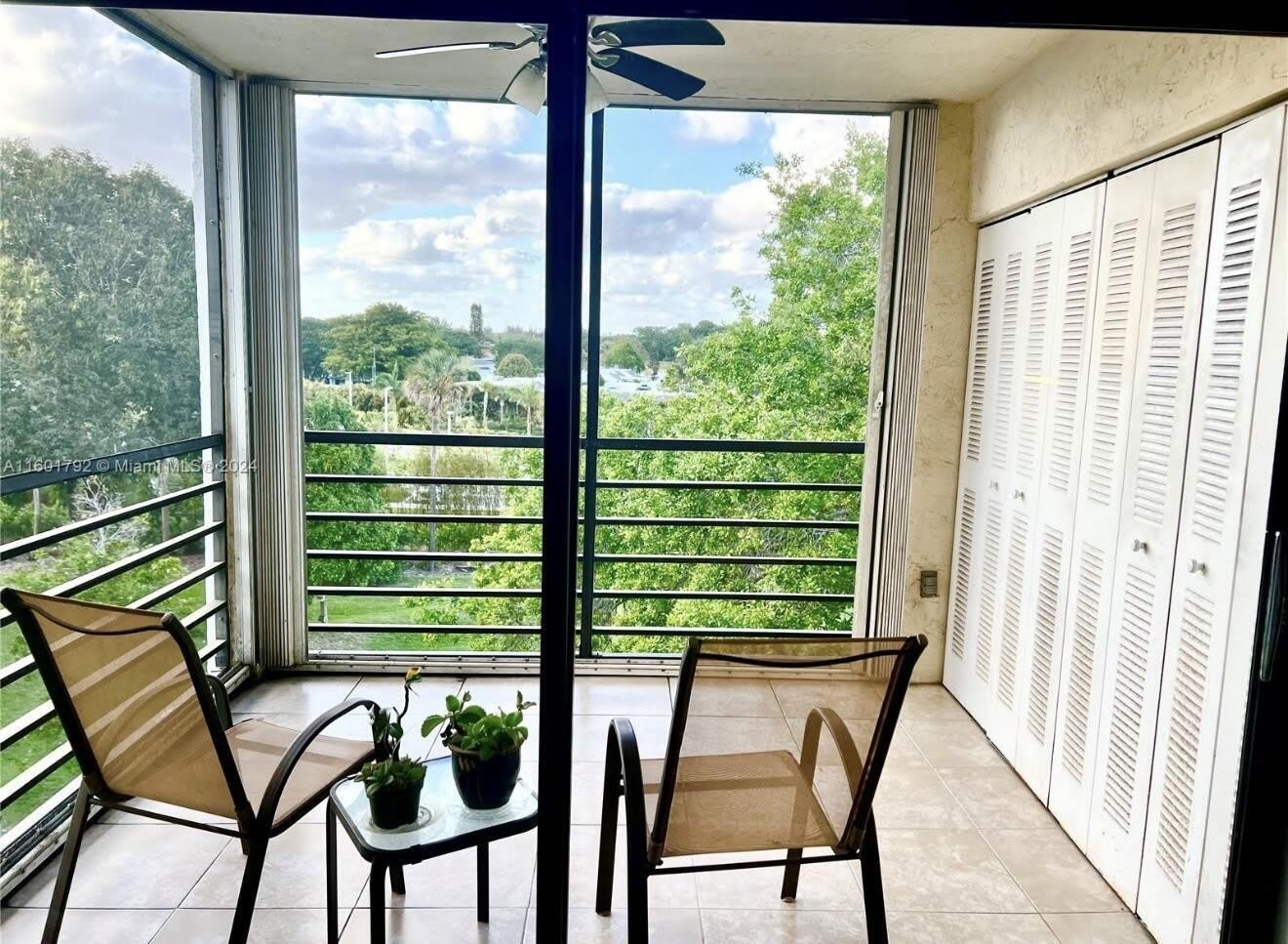 9235 SW 8th Street – photo 1