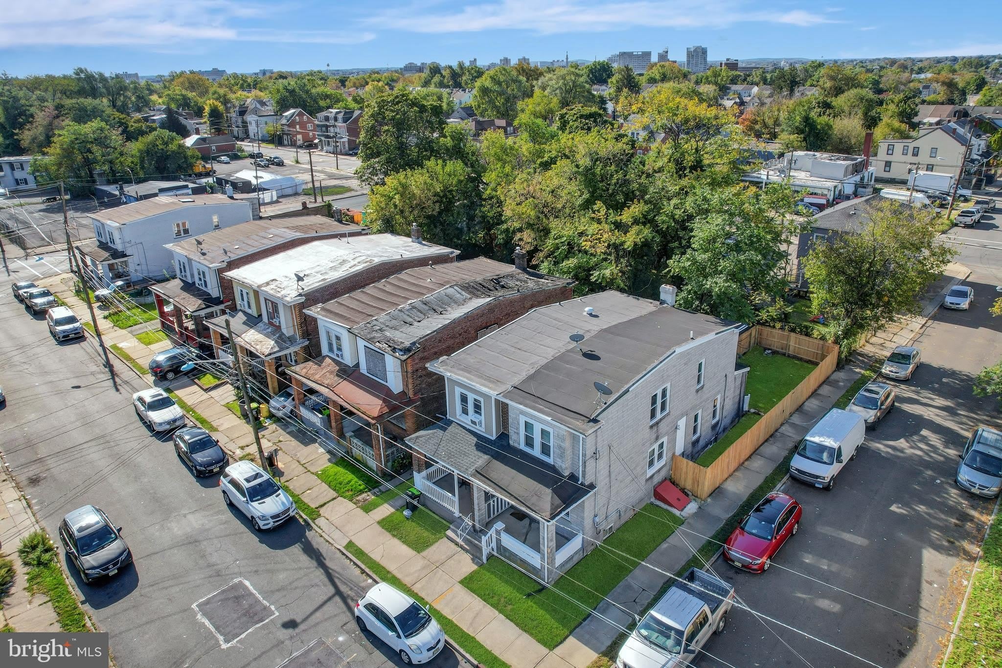 24 NEW TRENT Street – photo 5