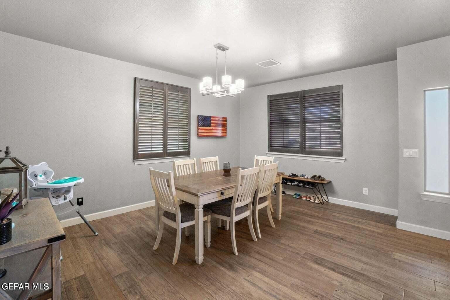 11032 Bullseye Street – photo 4