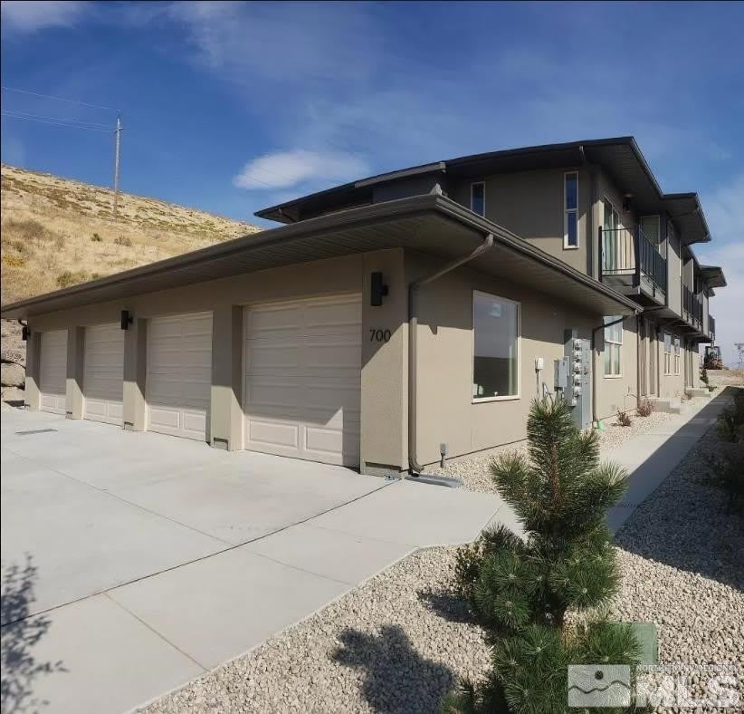 740 Bluffs Court lot: 101 – photo 2