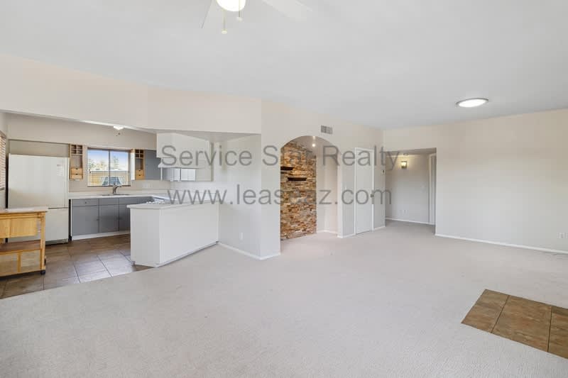6804 E 2nd St – photo 5