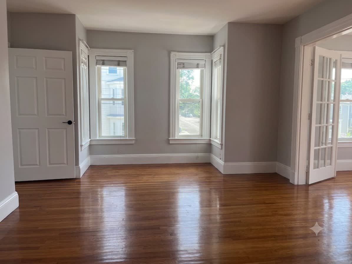 176 Chestnut Street – photo 1