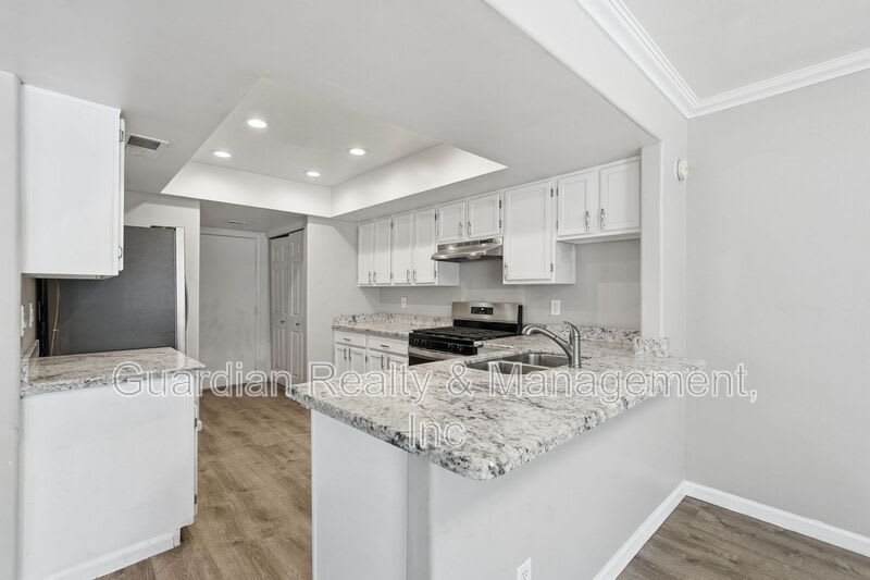 4397 S Potter – photo 4