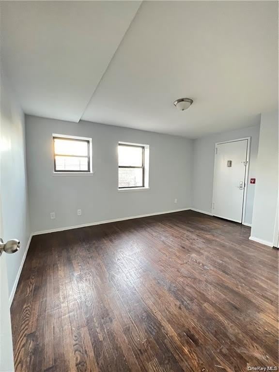 251 Warburton Avenue – photo 3