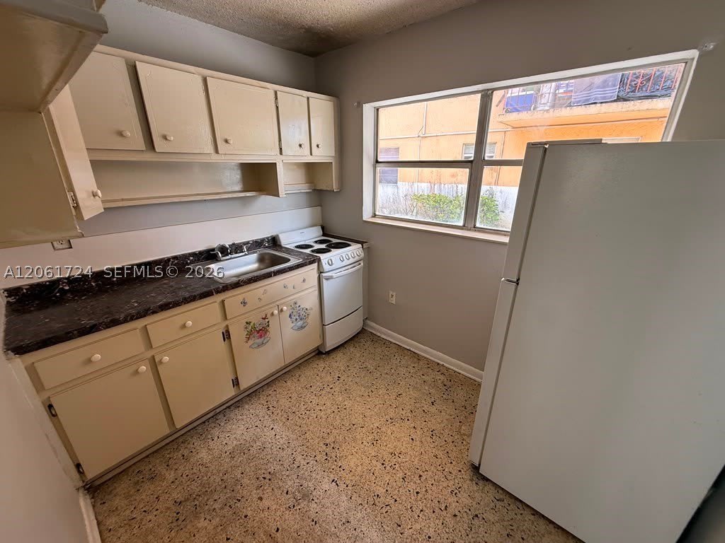 3045 Nw 21St Ct – photo 4