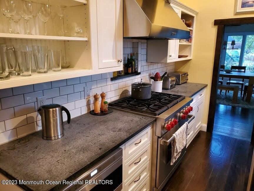 218 Bridge Avenue – photo 5