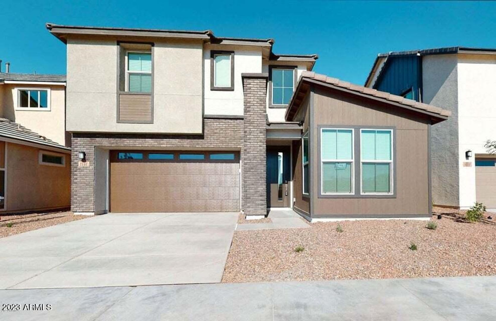 Beautiful 4 bedroom 3 bath home! – photo 1