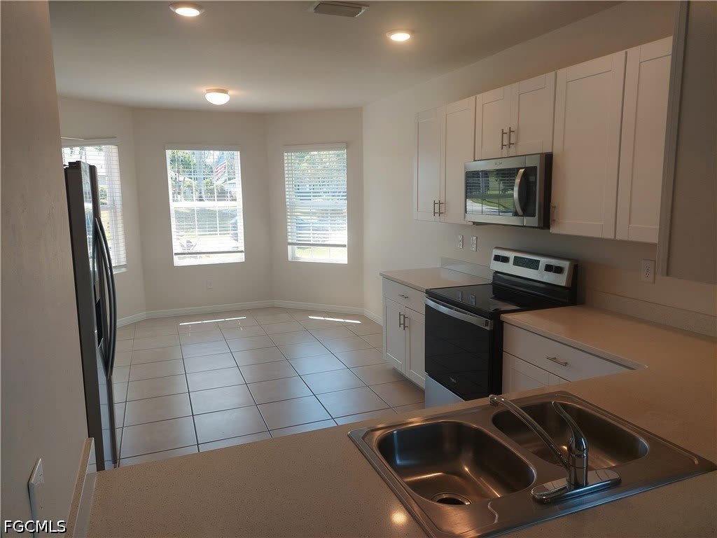 326 SW 24th Place – photo 4