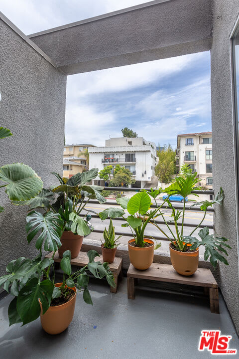 1617 South Beverly Glen Boulevard – photo 1