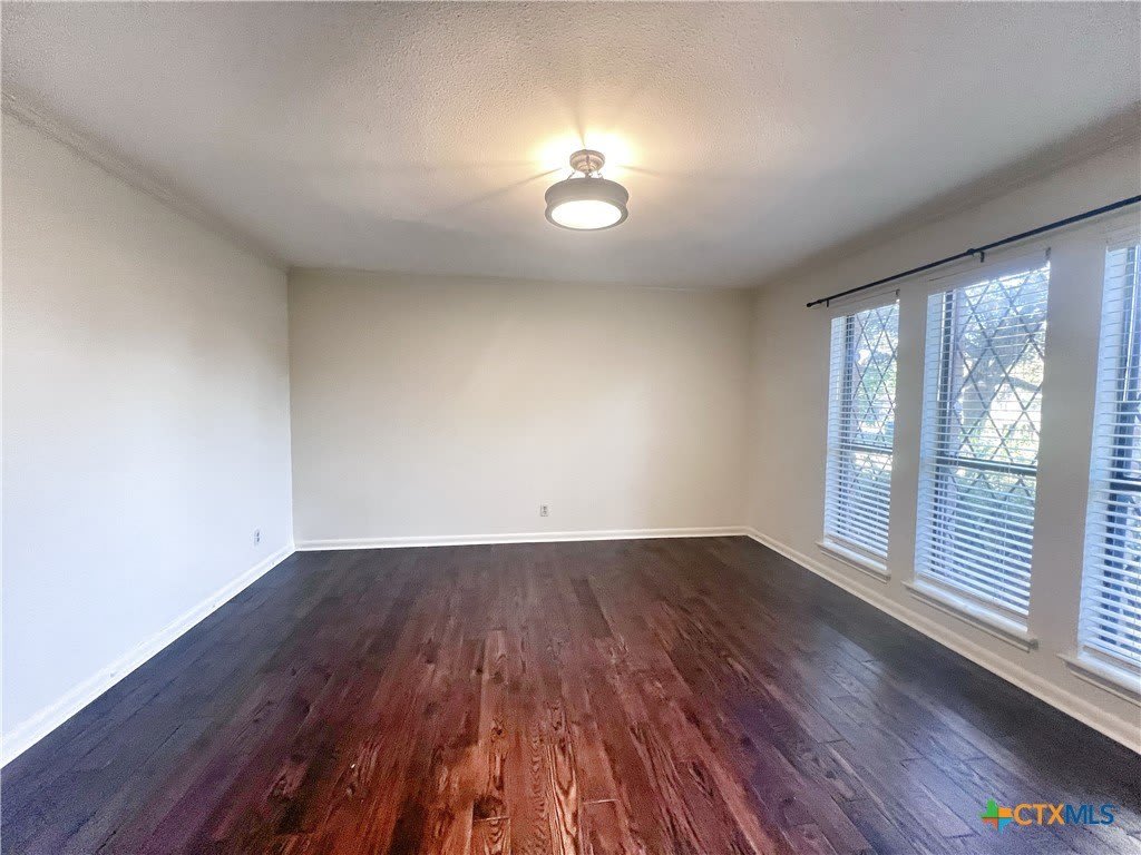 1438 Plumeria Street – photo 3