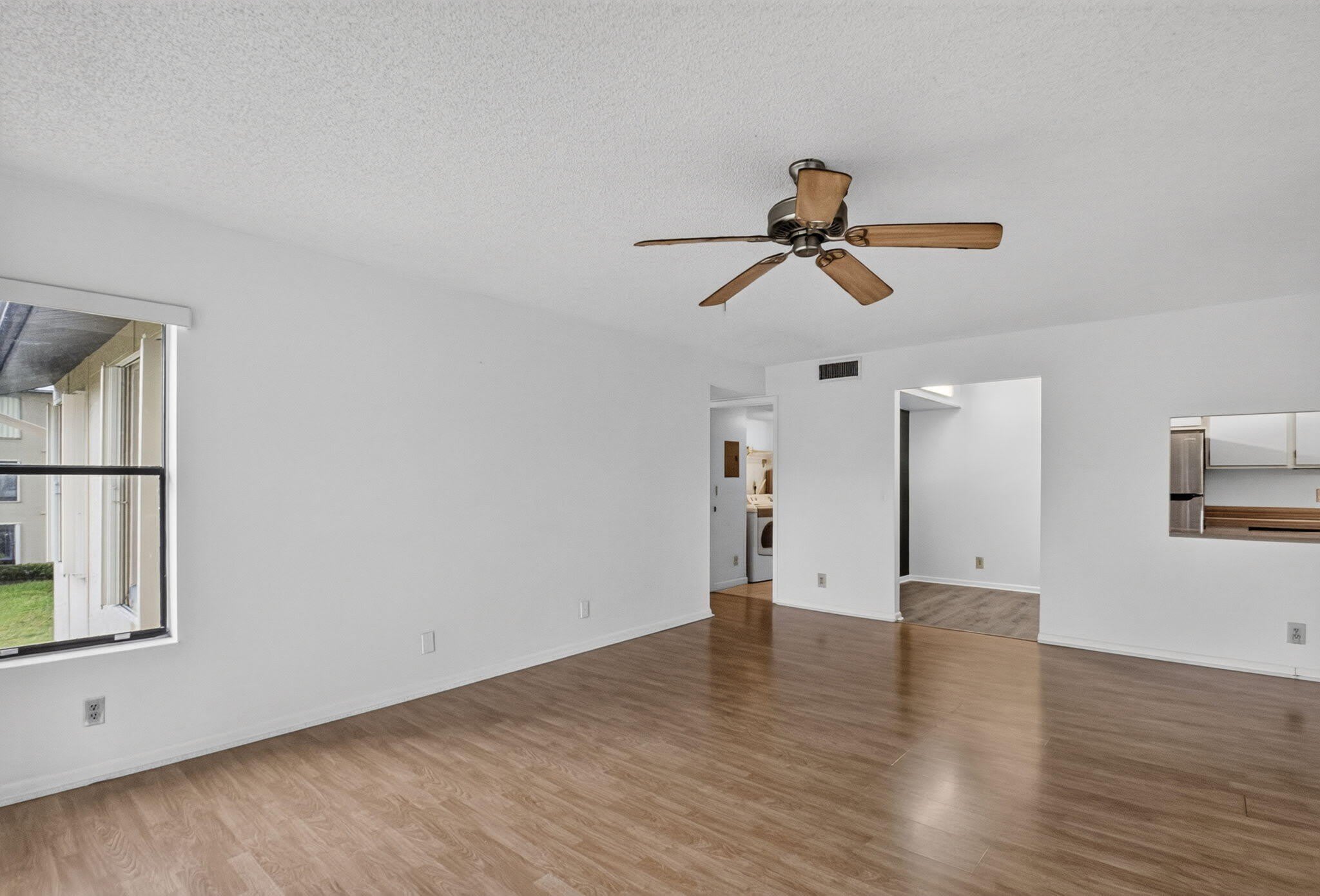 720 SUNNY PINE Way – photo 2