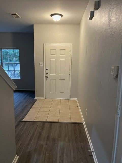2053 Meadow Park Drive – photo 3